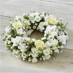 Opulent White Wreath