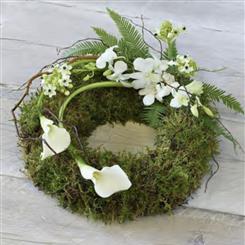 Eco-Friendly Calla Wreath